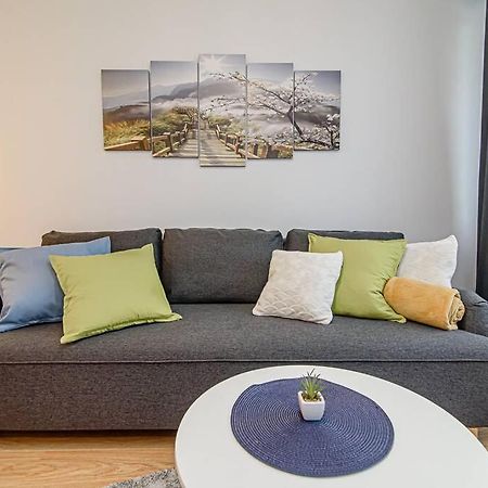 Bright Apartment,For 1-4,Near Old Town ヴィリニュス エクステリア 写真