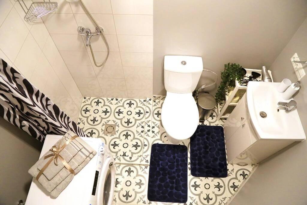 Bright Apartment,For 1-4,Near Old Town ヴィリニュス エクステリア 写真